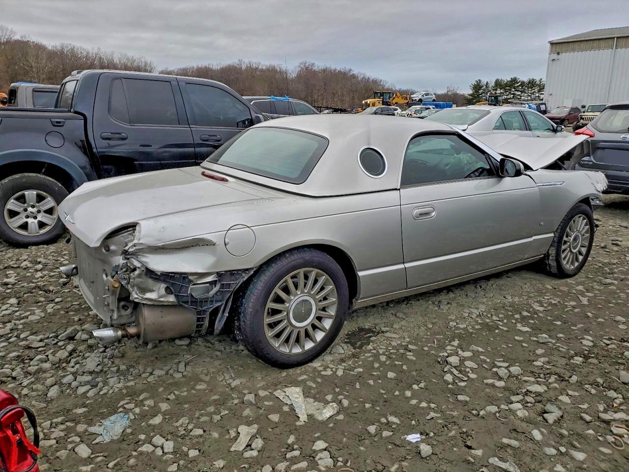 2005 Ford Thunderbird