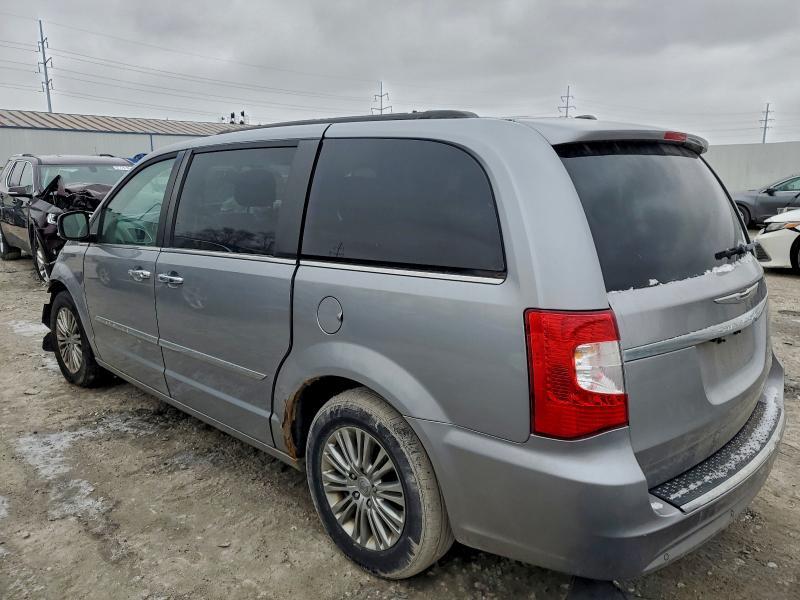 2015 Chrysler Town & Country