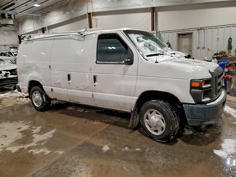 2009 Ford Econoline E150 van
