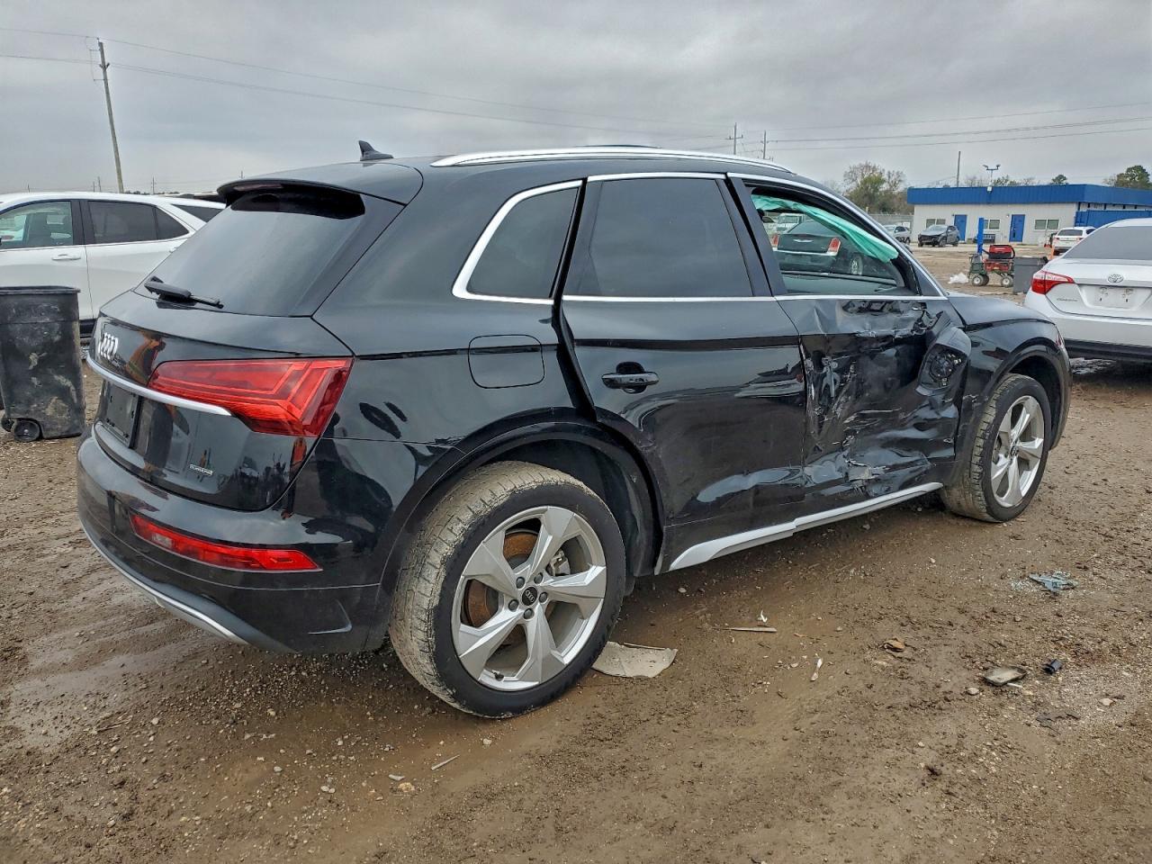 2021 Audi Q5 Premium Plus