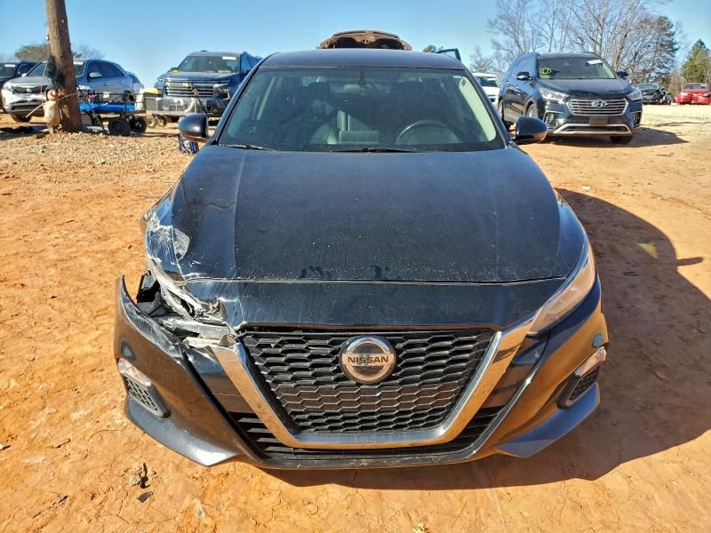 2019 Nissan Altima sr
