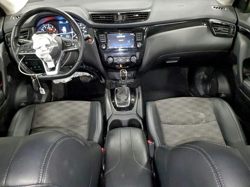 2022 Nissan Rogue Sport sv