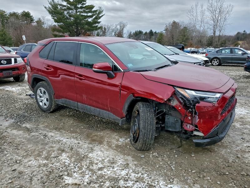 2025 Toyota Rav4 le