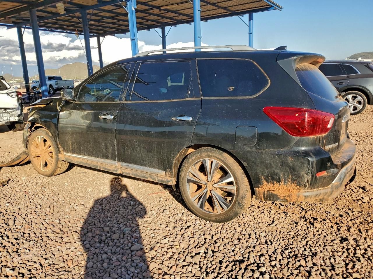 2020 Nissan Pathfinder Platinum