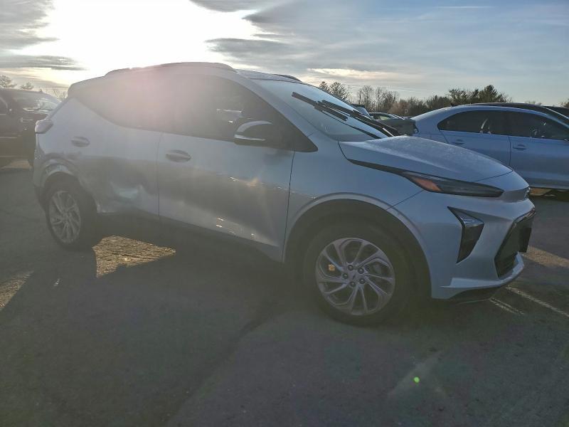 2022 Chevrolet Bolt euv lt