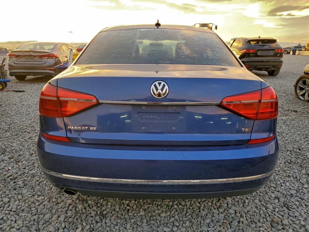 2016 Volkswagen Passat se