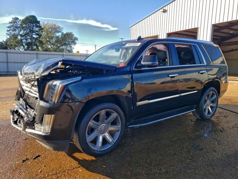 2018 Cadillac Escalade Luxury