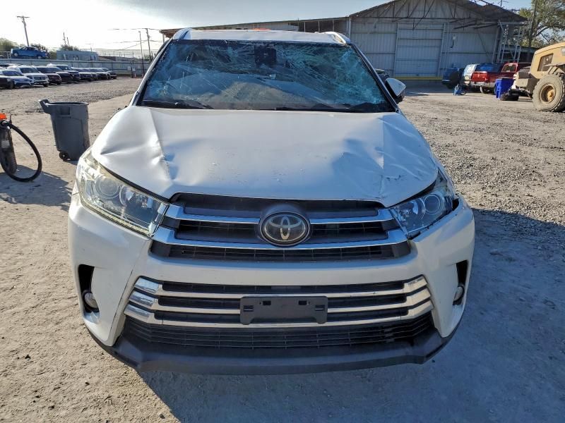 2018 Toyota Highlander Limited