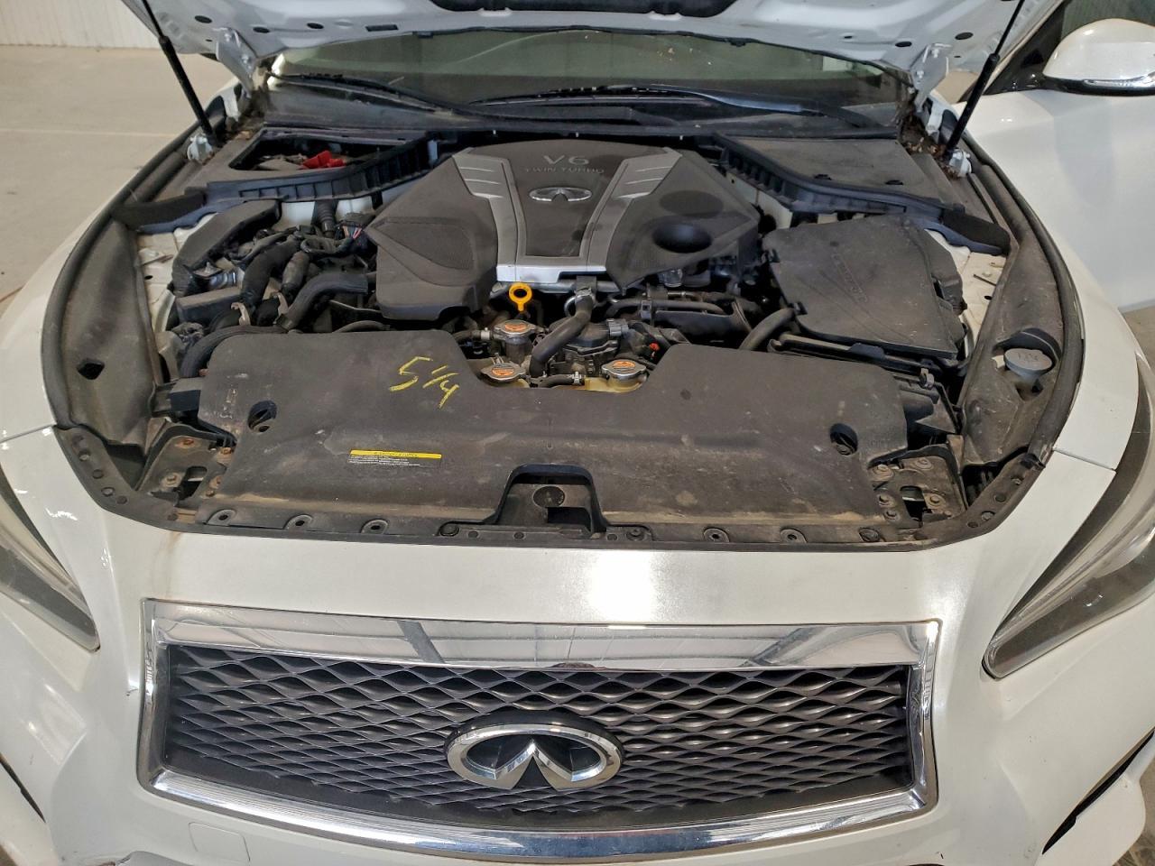 2016 Infiniti Q50 Premium