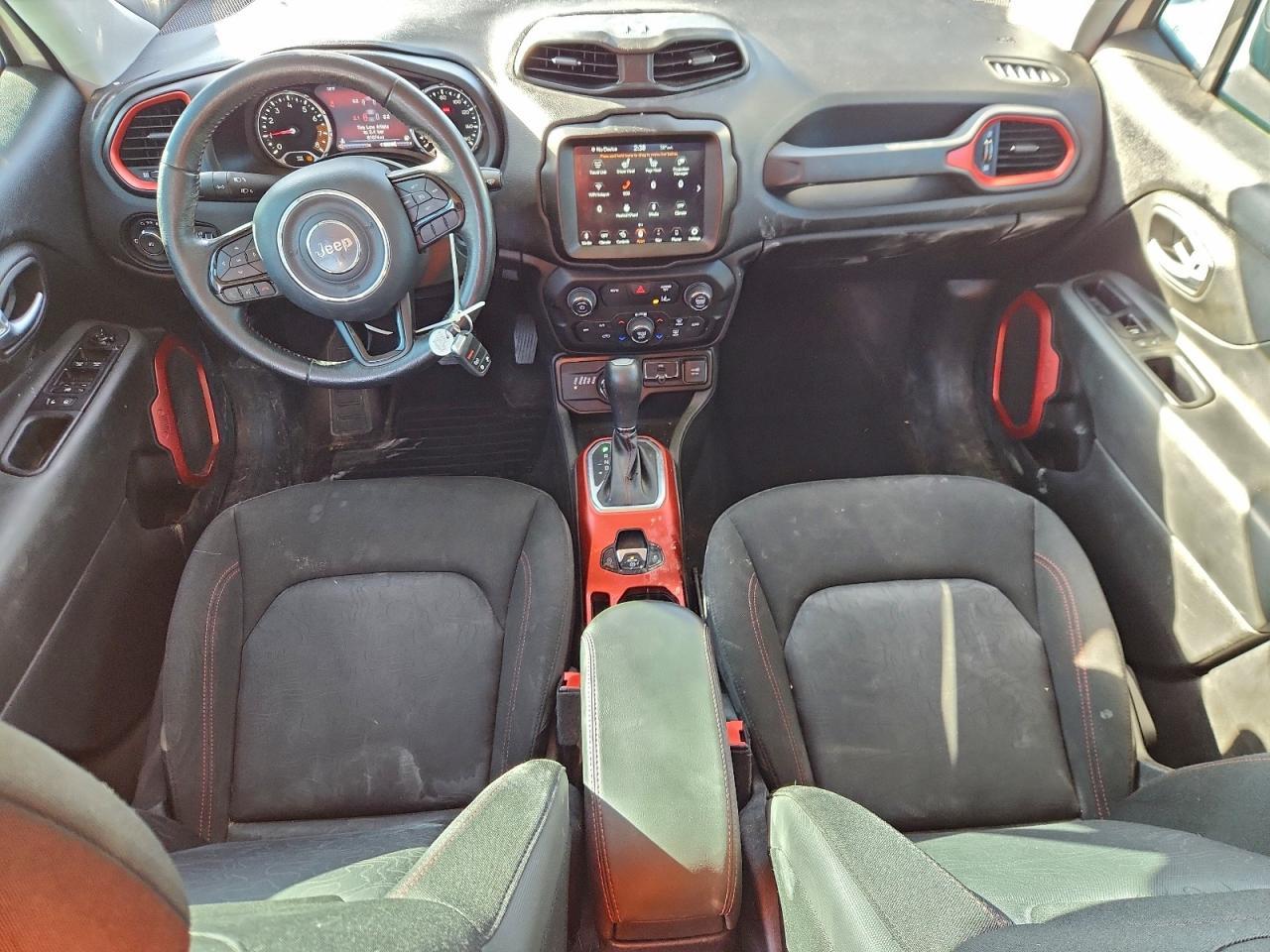 2022 Jeep Renegade Trailhawk