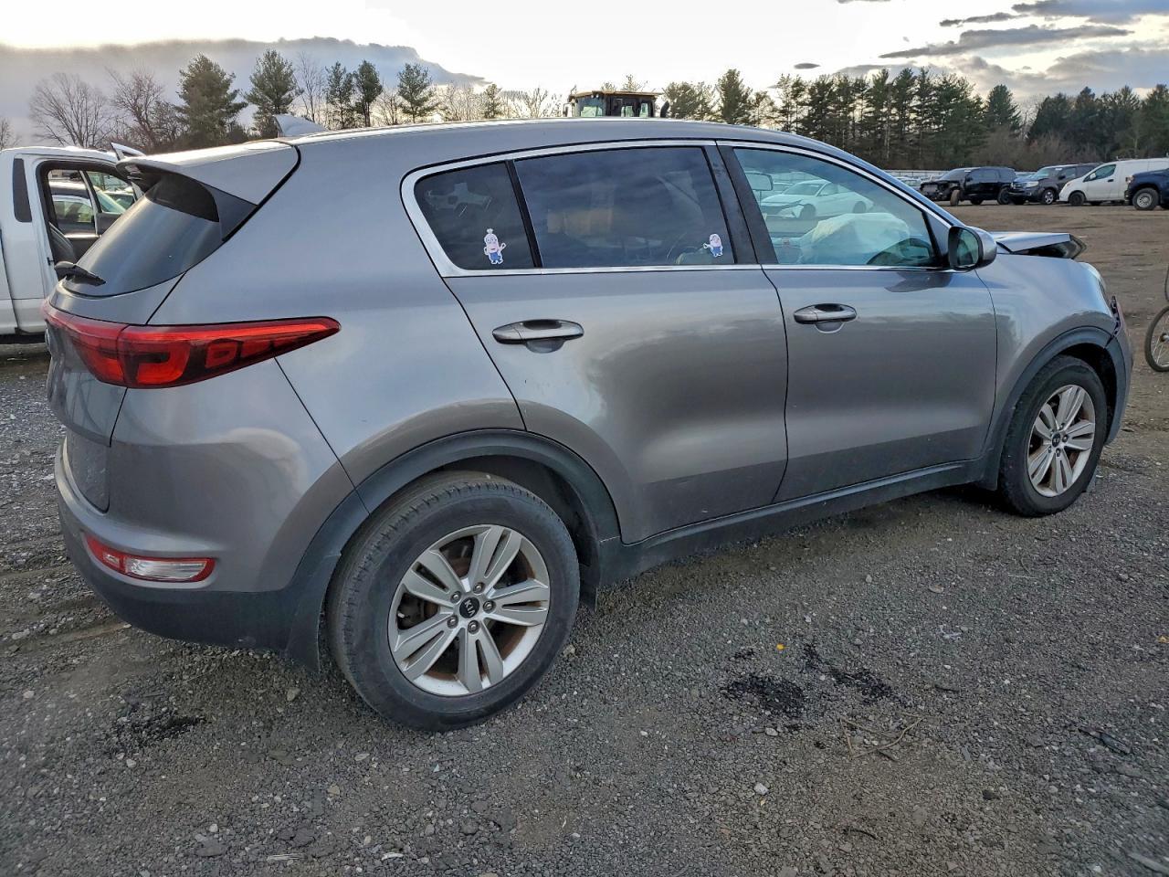 2017 KIA Sportage lx