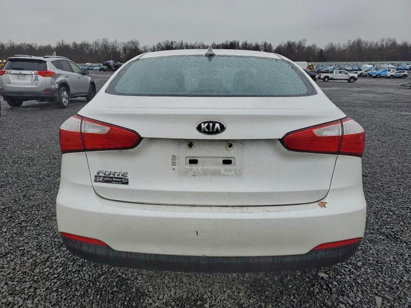 2015 KIA Forte lx
