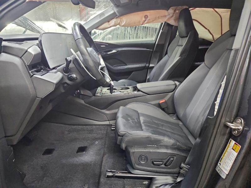 2025 Audi Q6 E-tron Prestige