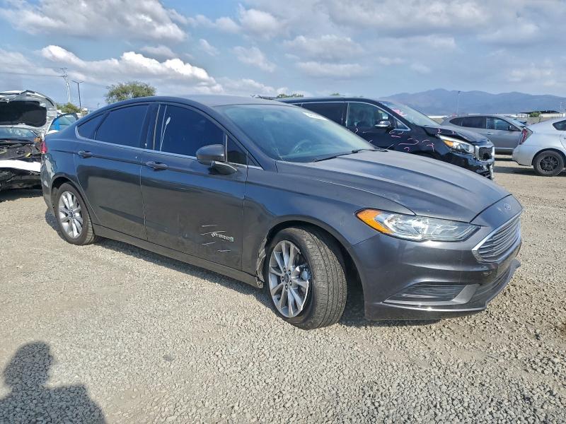 2017 Ford Fusion se Hybrid