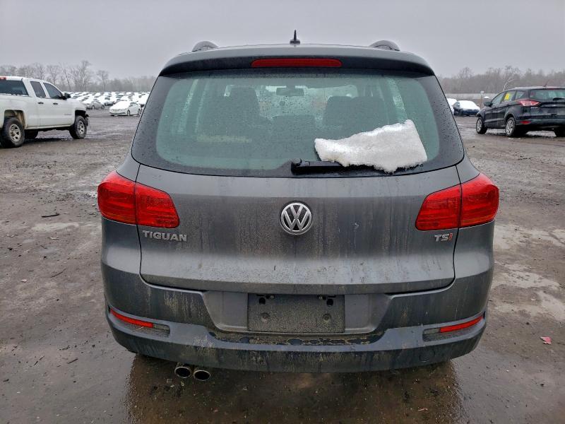 2016 Volkswagen Tiguan s