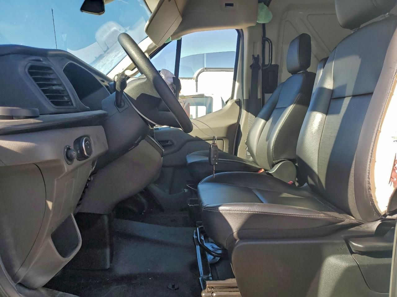 2025 Ford Truck T-350 Transit Van EX