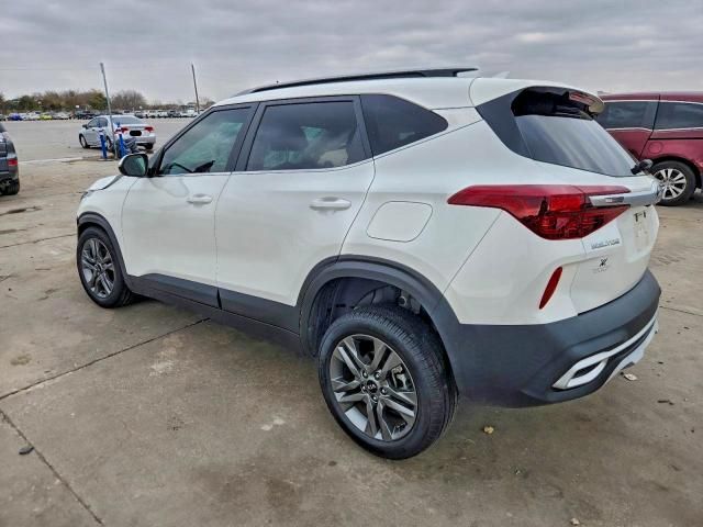 2021 KIA Seltos s