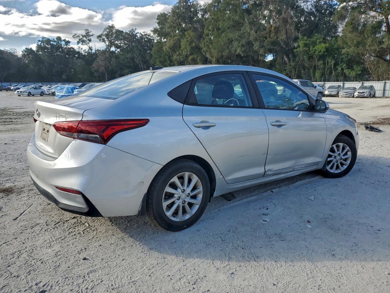 2018 Hyundai Accent se