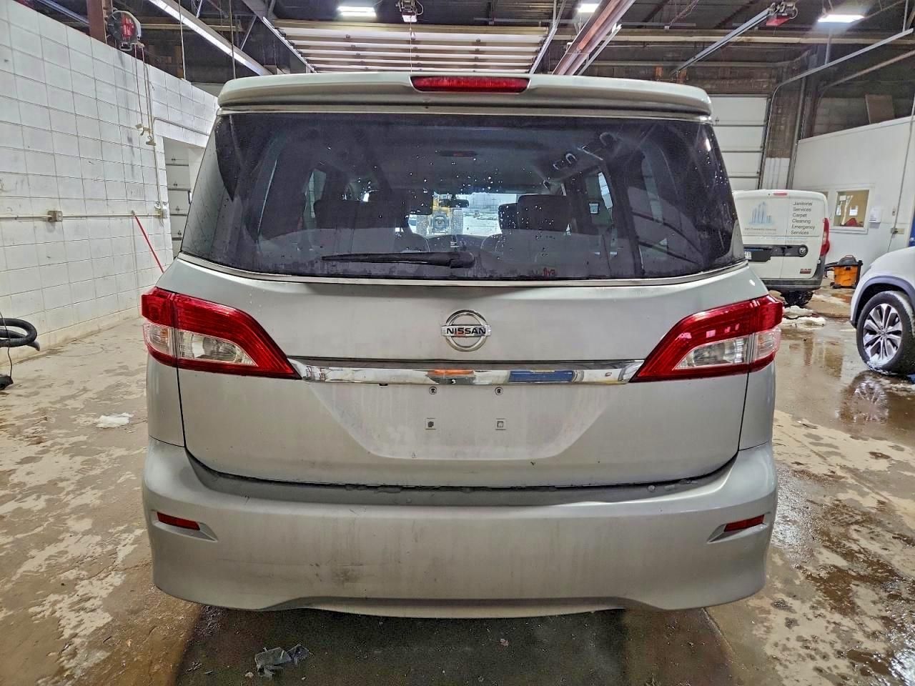 2014 Nissan Quest s