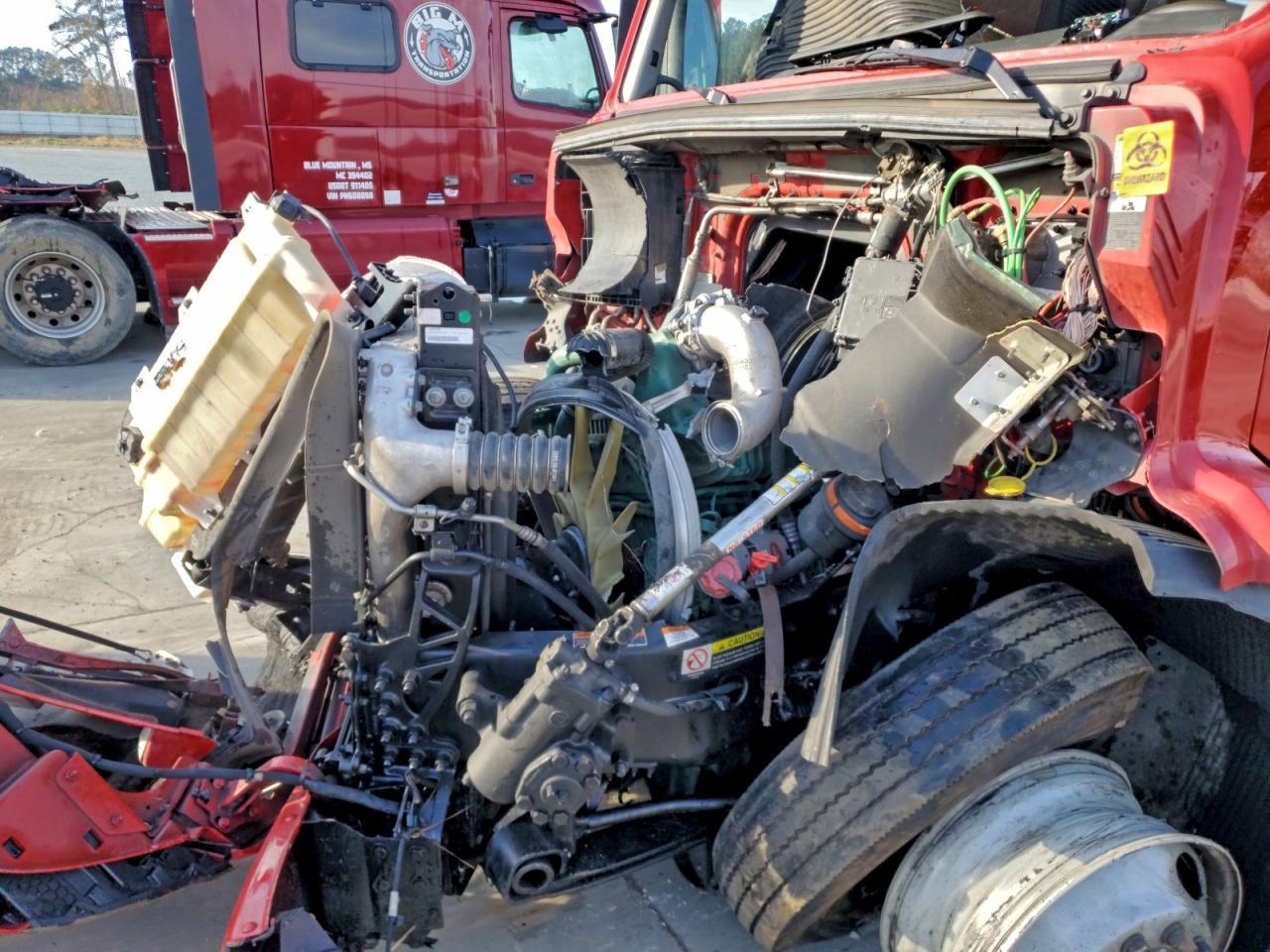 2024 Volvo VNR Semi Truck
