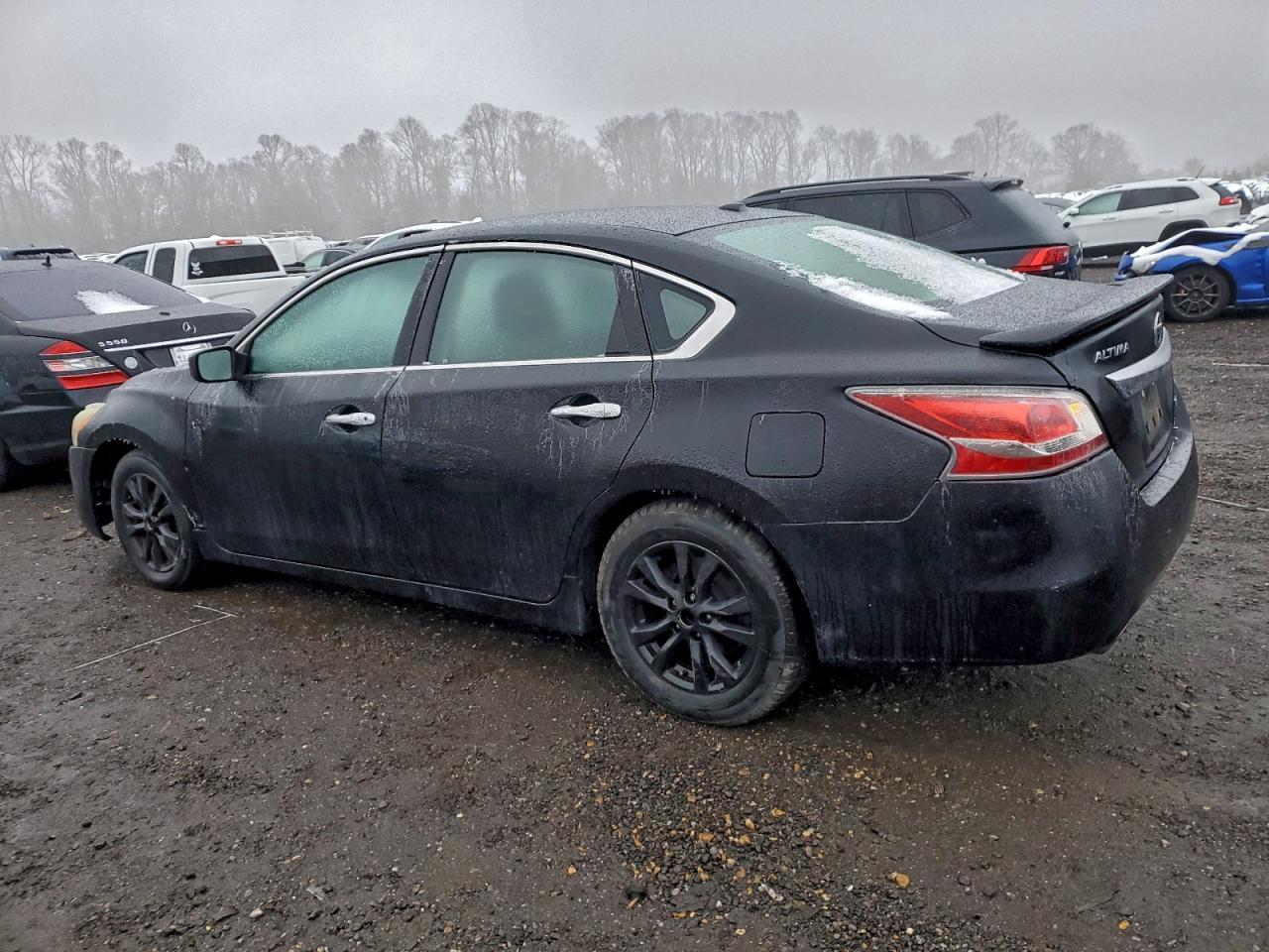 2015 Niss Altima 2.5 s