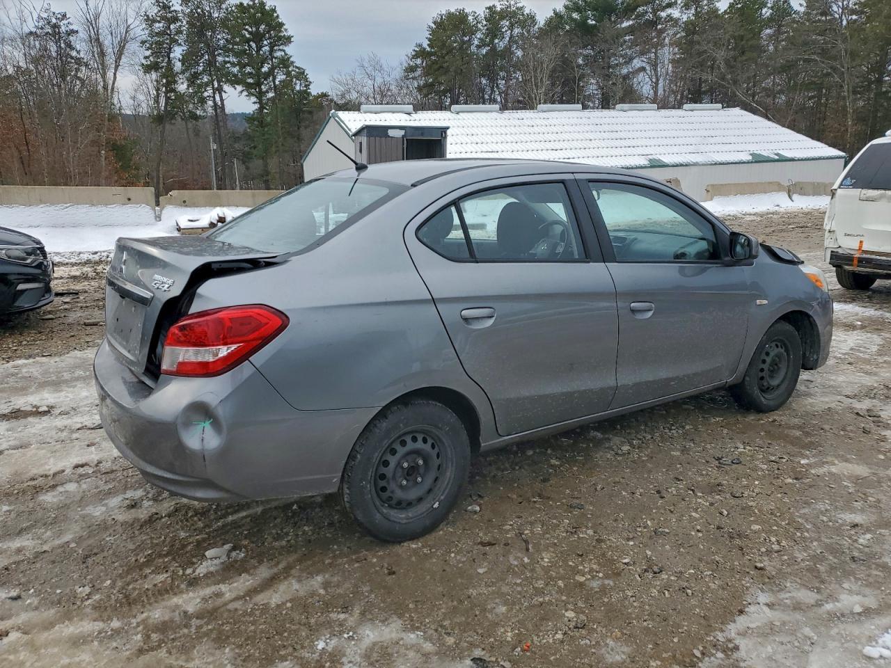 2018 Mitsubishi Mirage G4 es