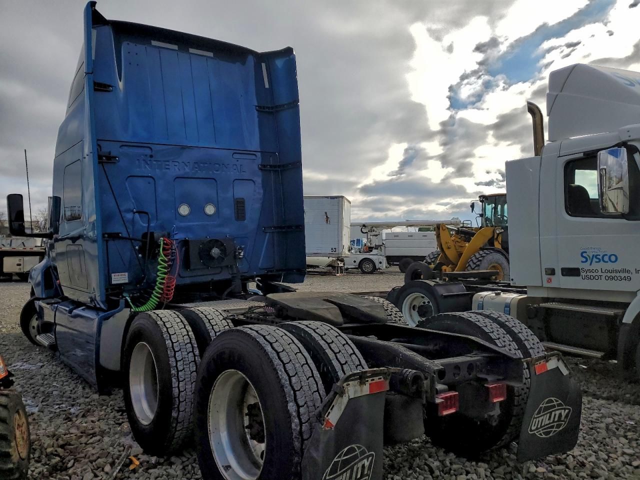 2022 International LT625 Semi Truck