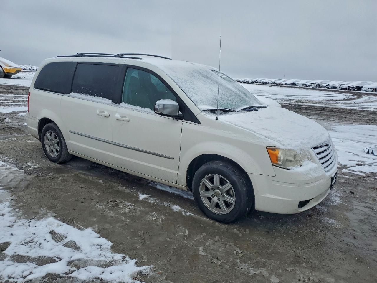 2010 Chrysler Town & Country Touring Plus