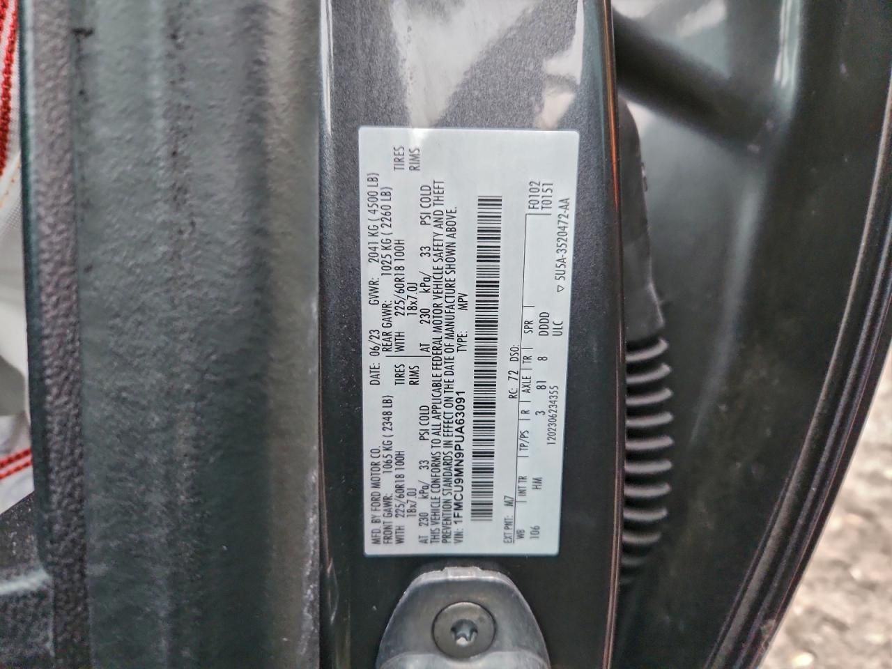 2023 Ford Escape st Line