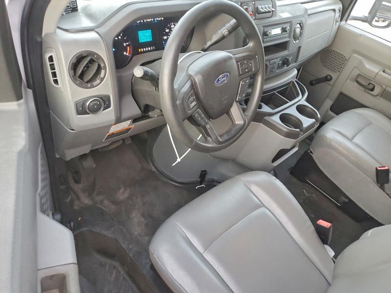 2023 Ford Econoline E350 Super Duty Cutaway van