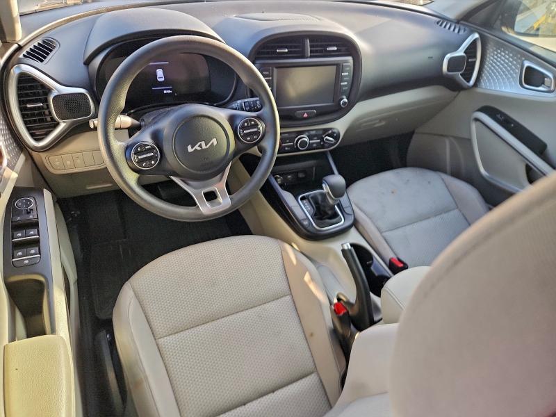 2023 KIA Soul lx