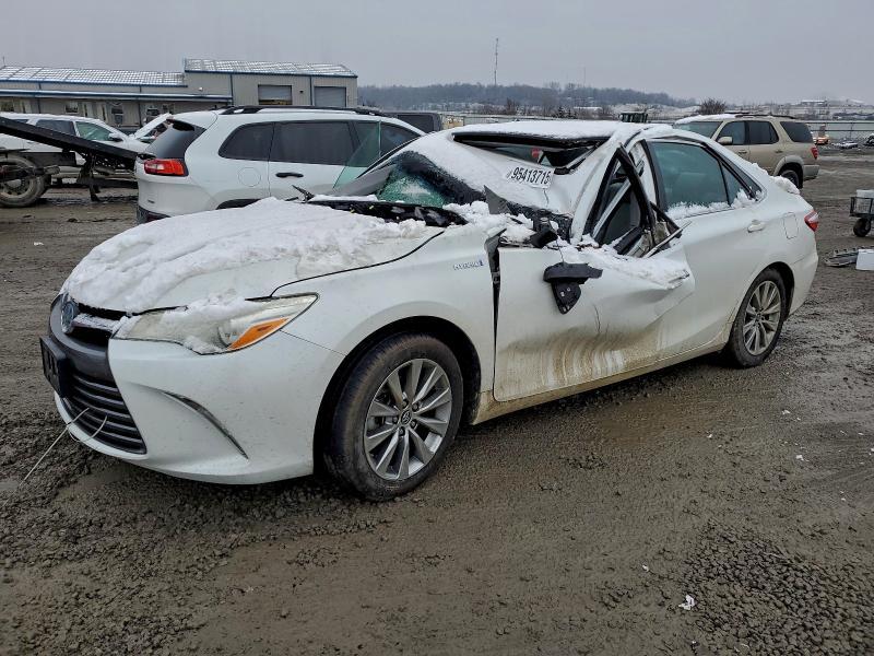 2015 Toyota Camry Hybrid