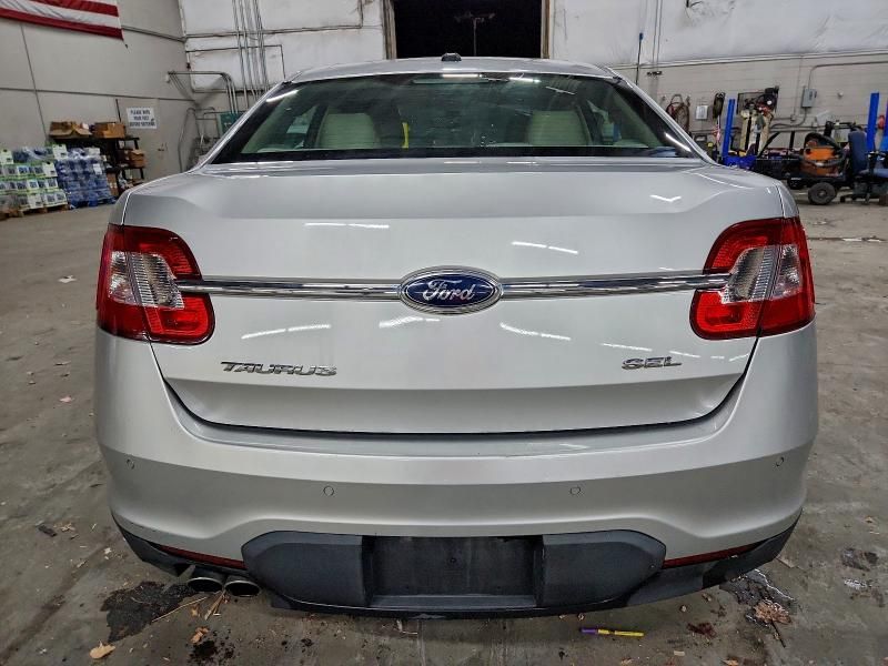 2012 Ford Taurus sel