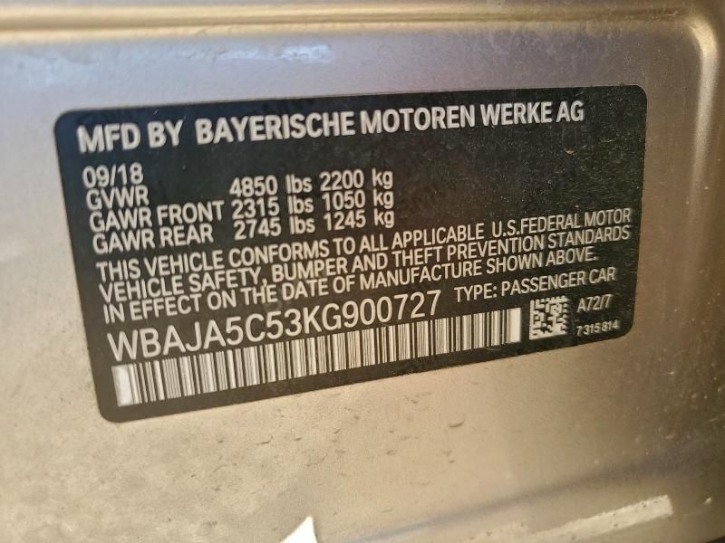 2019 BMW 530 i