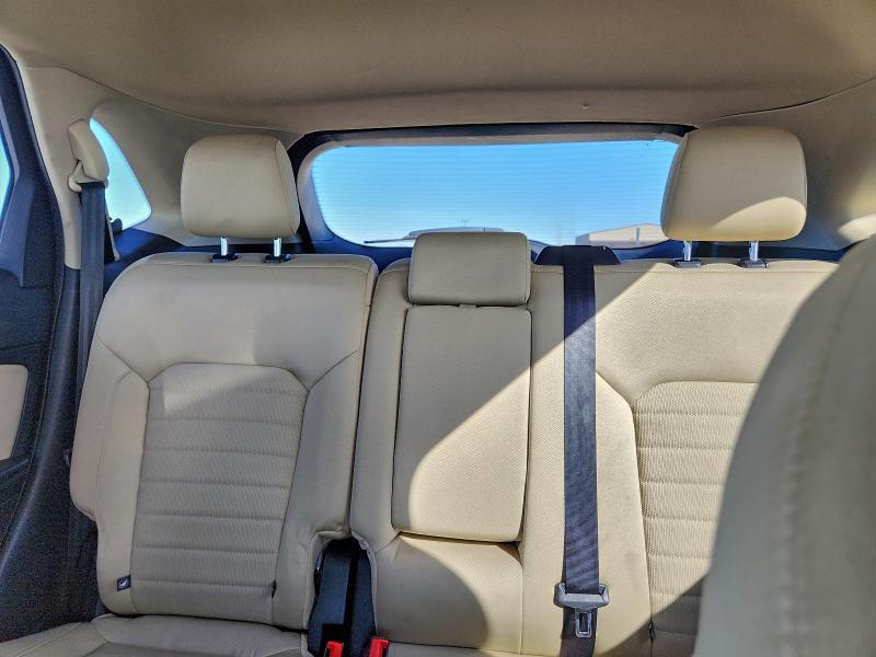 2018 Ford Edge se