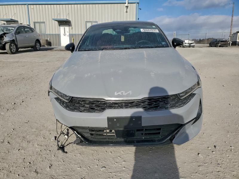 2022 KIA K5 gt Line