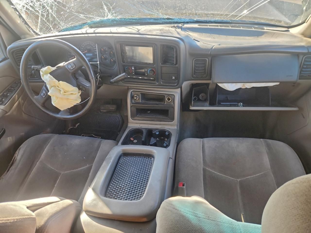 2004 GMC Yukon xl C1500