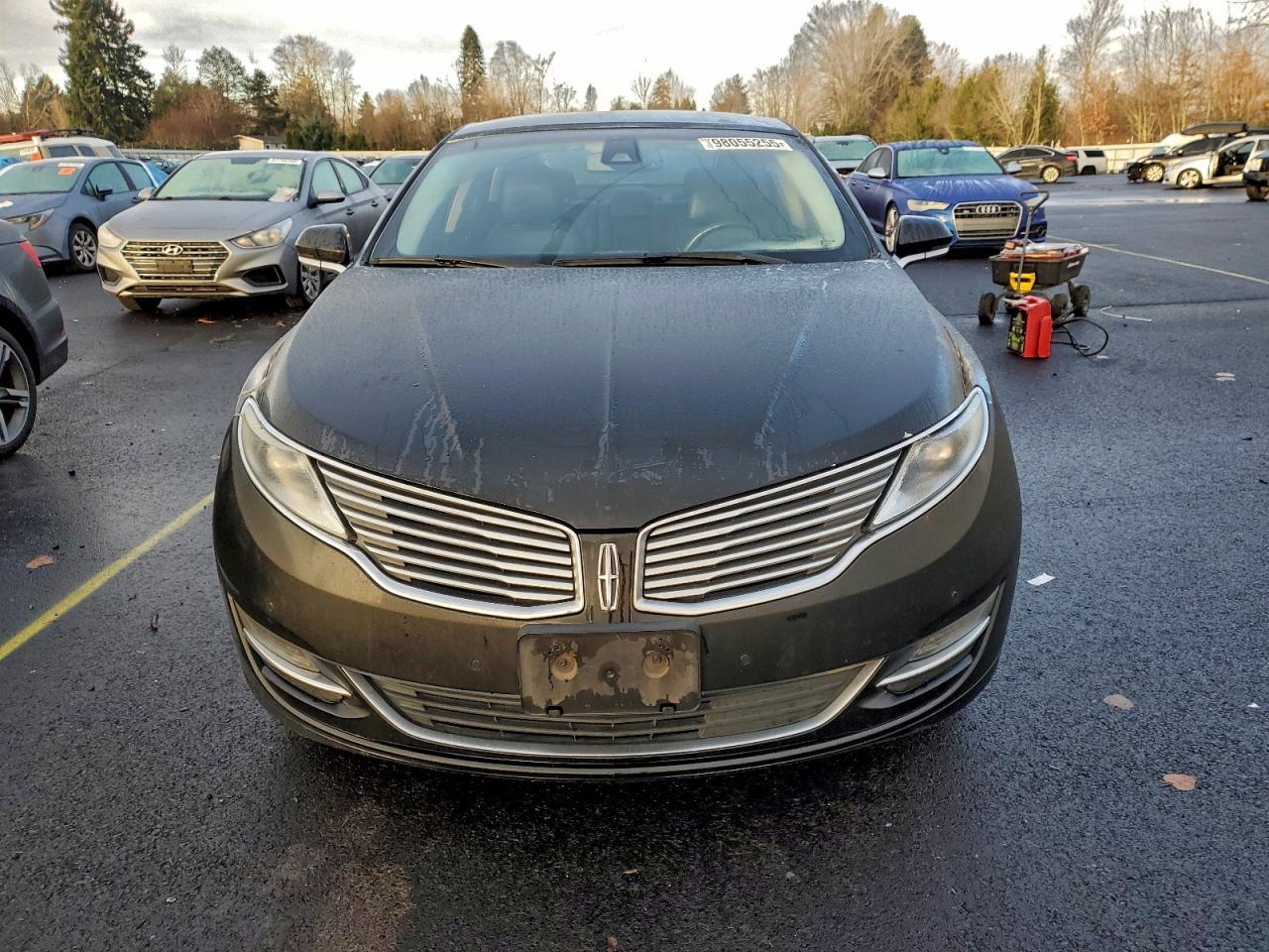 2013 Lincoln MKZ