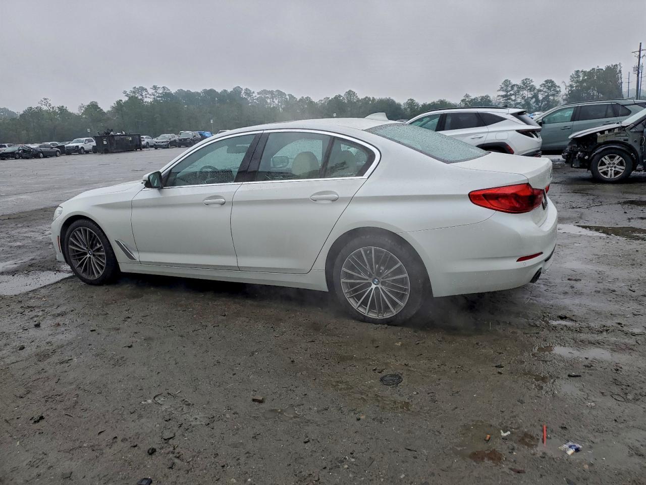 2019 BMW 530 i