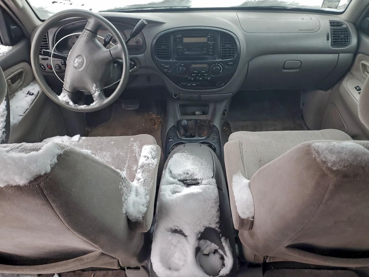 2001 Toyota Sequoia SR5