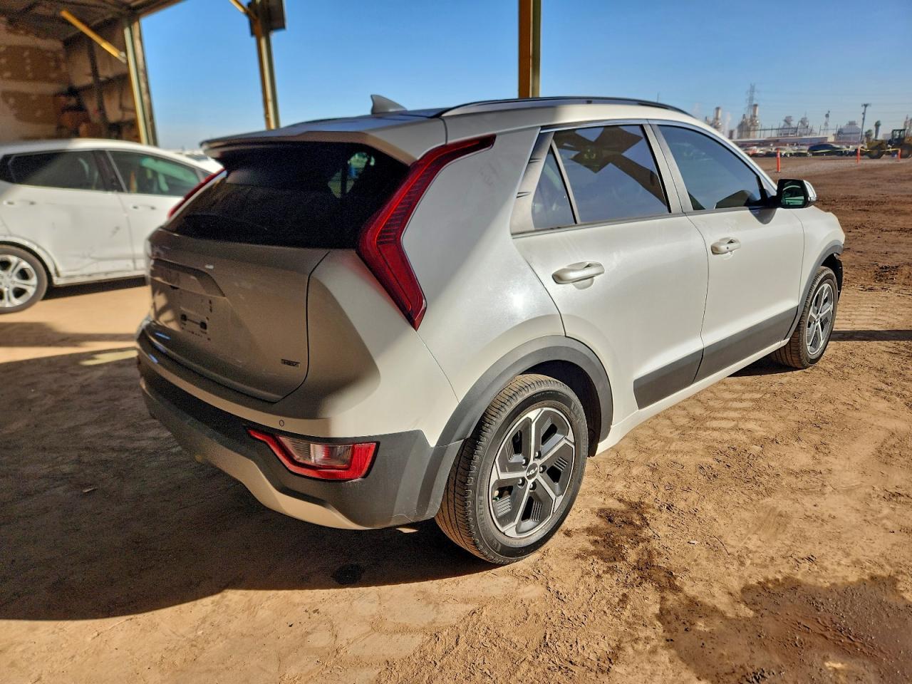 2023 KIA Niro ex