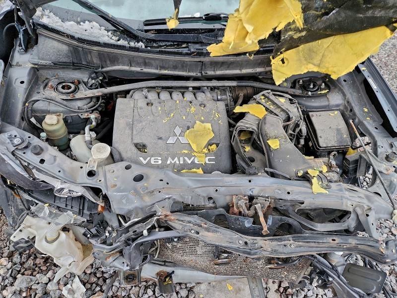 2010 Mitsubishi Outlander xls