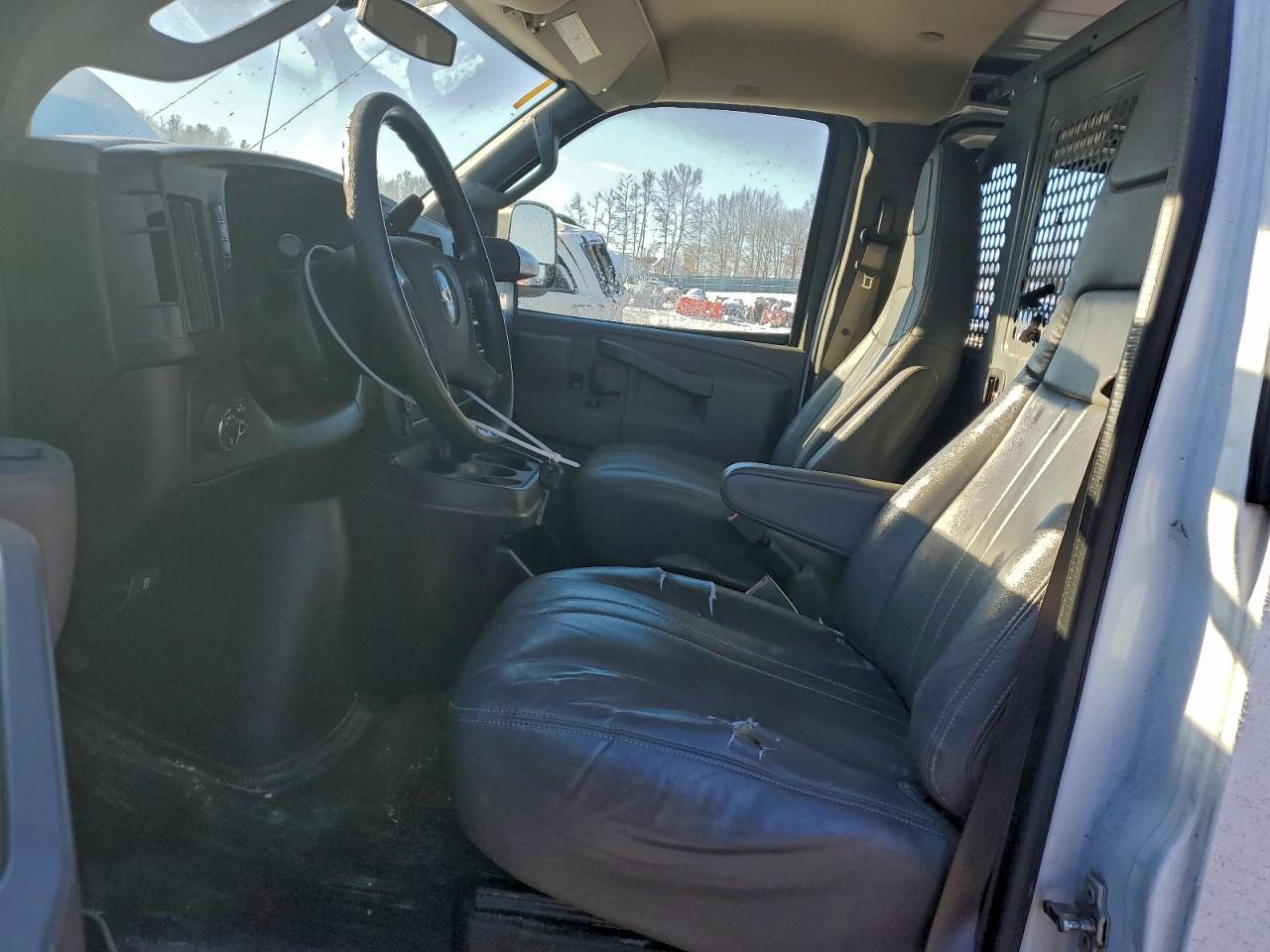 2017 Chevrolet Express G2500