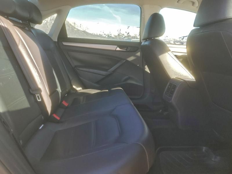 2014 Volkswagen Passat se