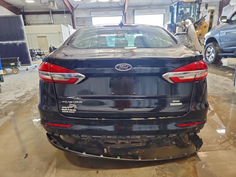 2020 Ford Fusion se