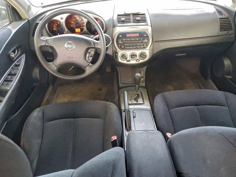 2004 Nissan Altima Base