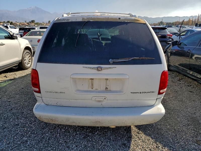1999 Chrysler Town & Country Limited