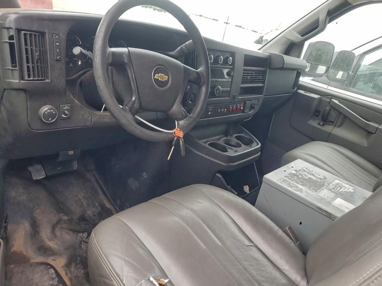 2016 Chevrolet Express G2500