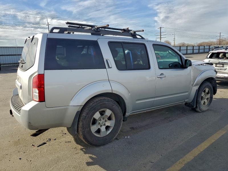 2009 Nissan Pathfinder s