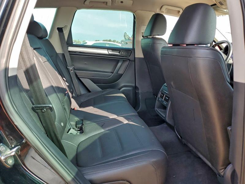 2013 Volkswagen Touareg V6
